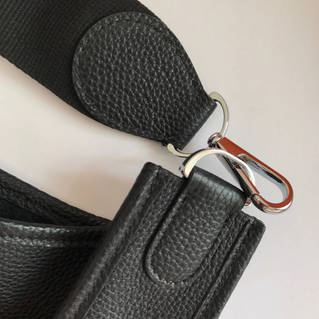 Hermes AAA Quality Messenger Bags For Women Reliable 6182