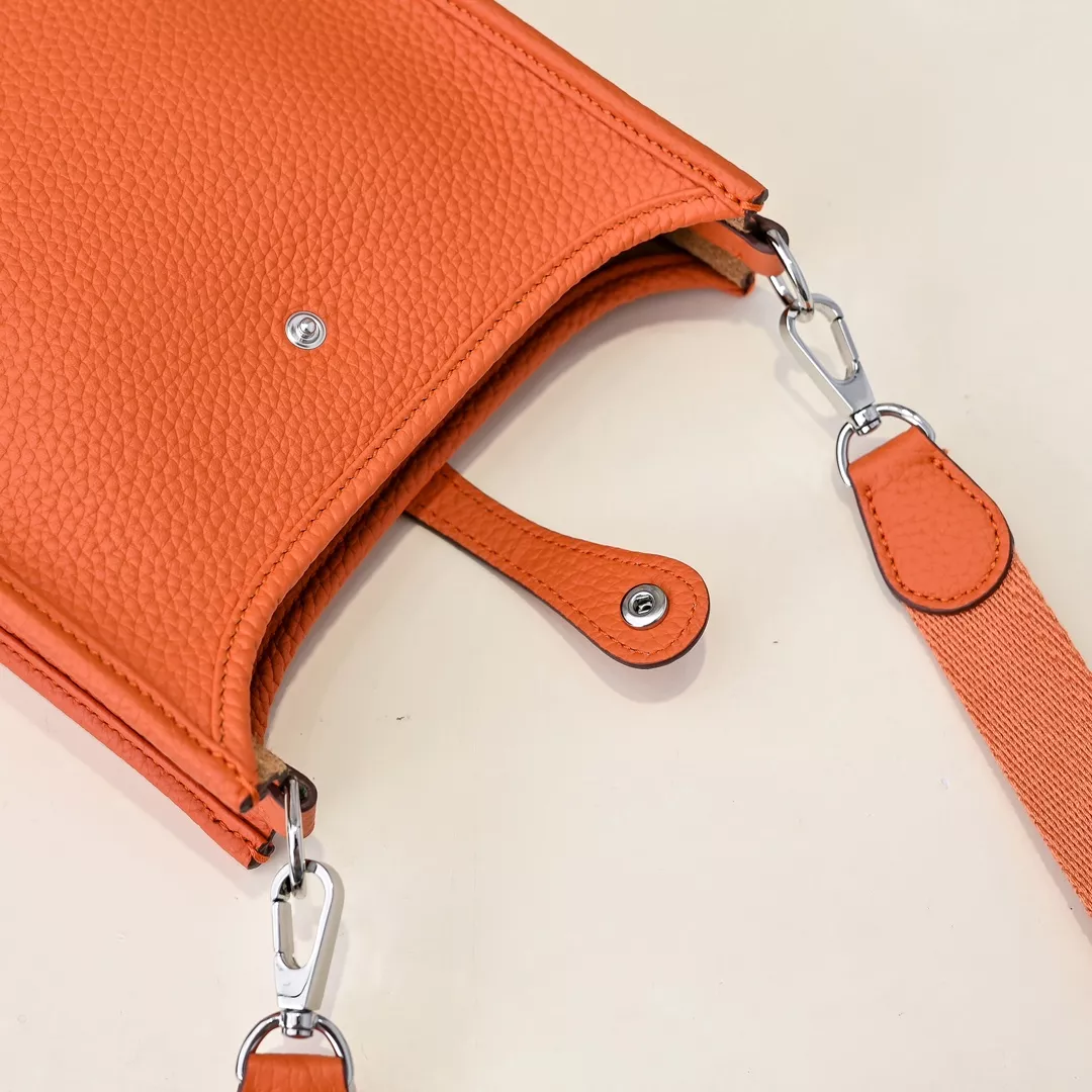 Hermes AAA Quality Messenger Bags For Women Resilient 2062
