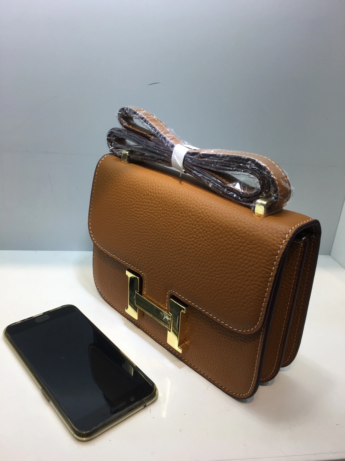 Hermes AAA Quality Messenger Bags For Women Sleek 9890