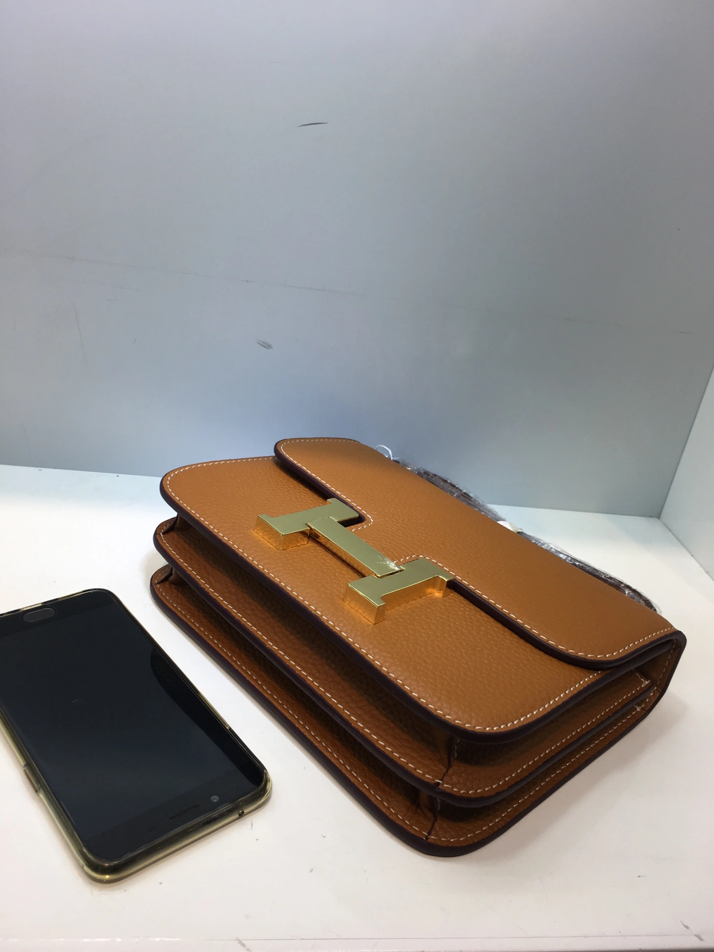 Hermes AAA Quality Messenger Bags For Women Sleek 9890