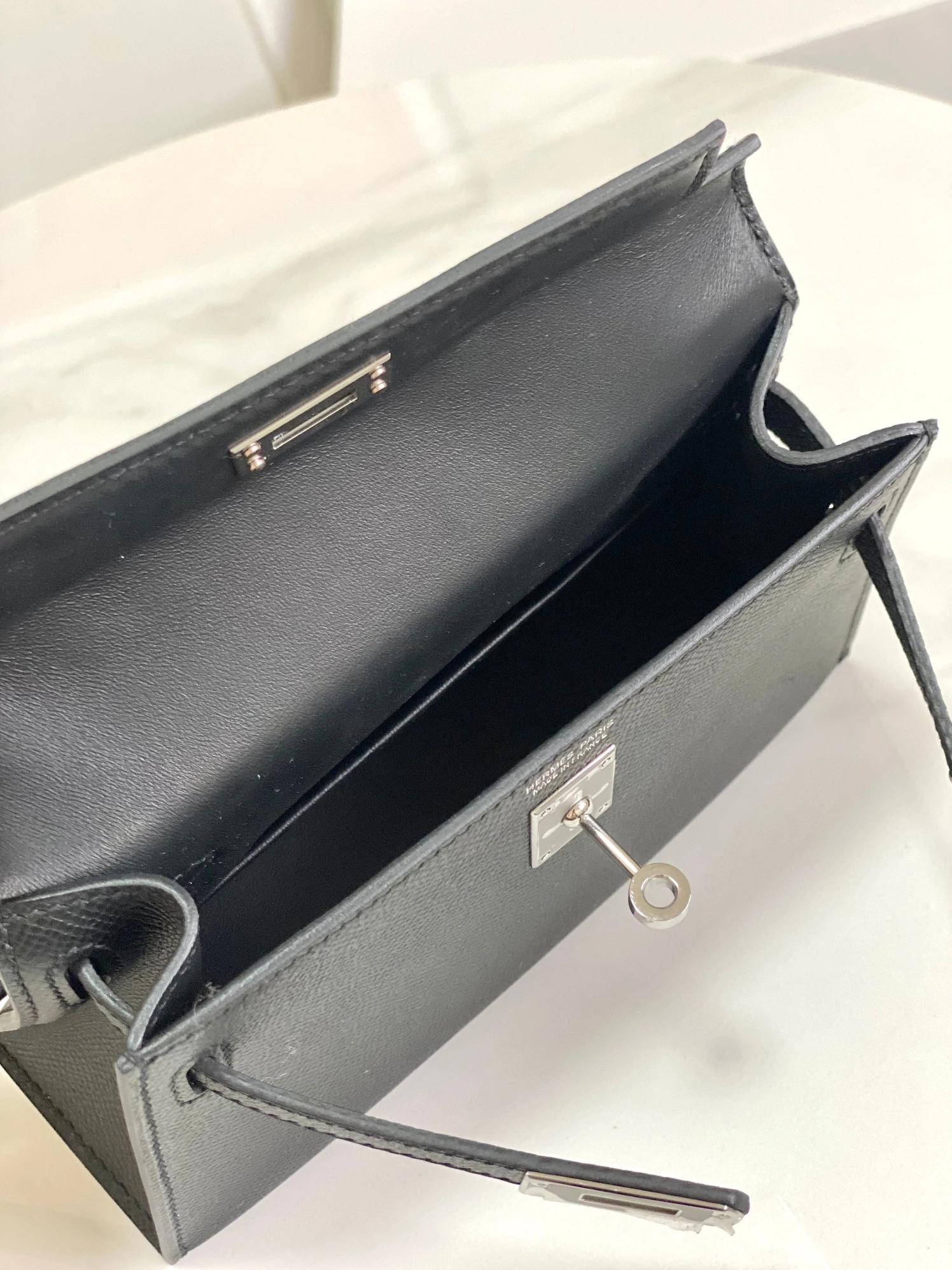 Hermes AAA Quality Messenger Bags For Women Soft 6894