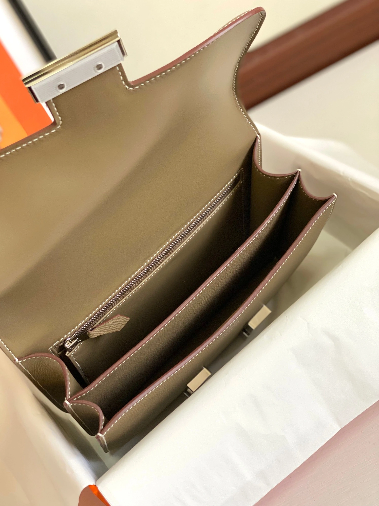 Hermes AAA Quality Messenger Bags For Women Sophisticated 1563