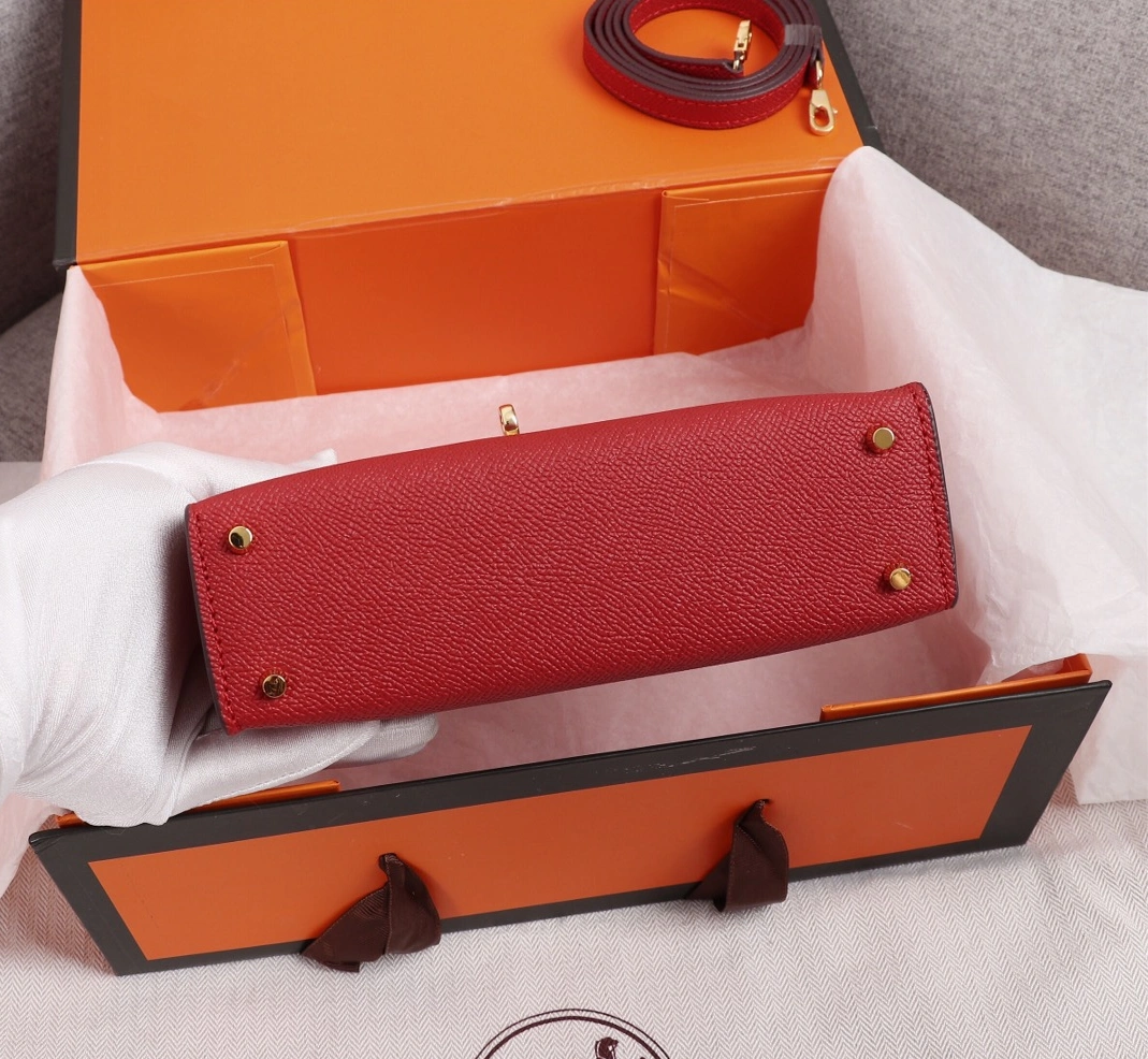 Hermes AAA Quality Messenger Bags For Women Sophisticated 181