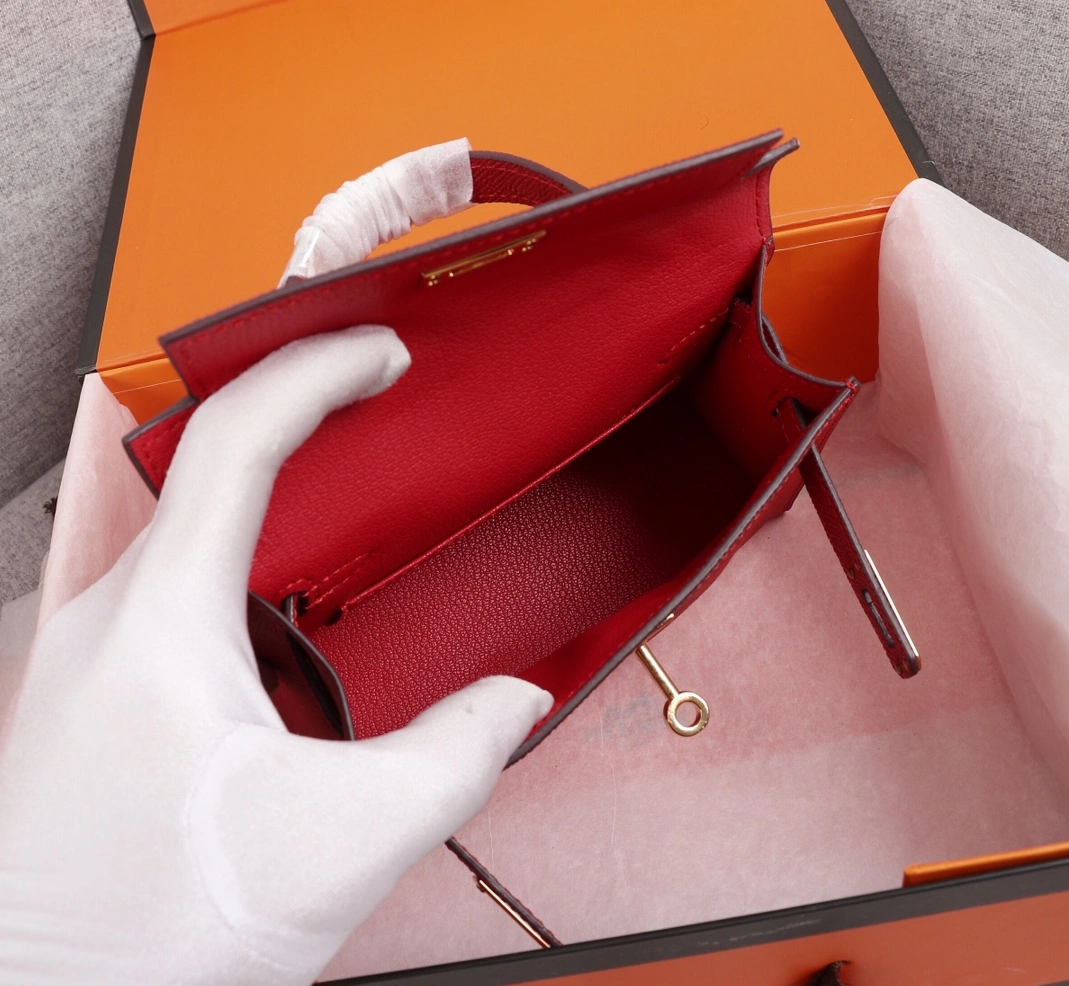Hermes AAA Quality Messenger Bags For Women Sophisticated 181