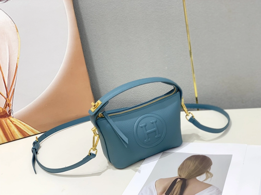 Hermes AAA Quality Messenger Bags For Women Timeless 5279