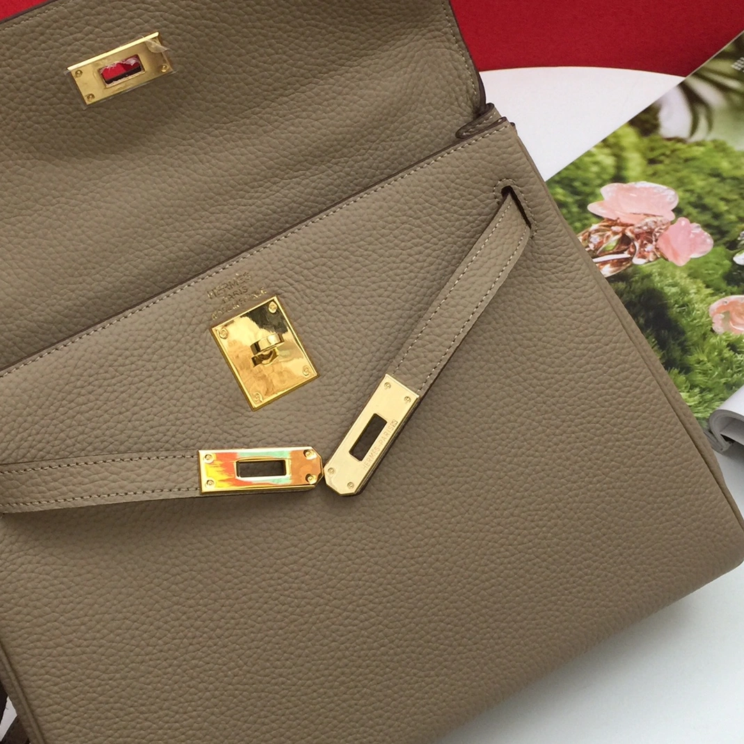 Hermes AAA Quality Messenger Bags For Women Timeless 6366