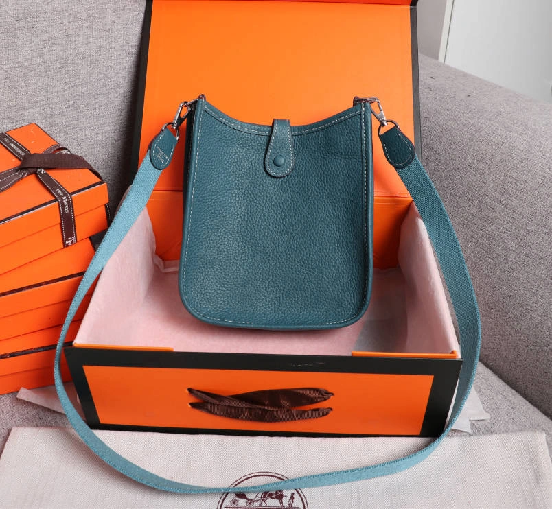Hermes AAA Quality Messenger Bags For Women TopPick 3881