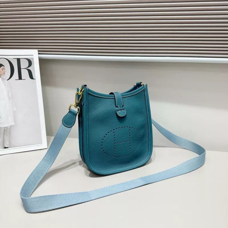 Hermes AAA Quality Messenger Bags For Women TopPick 8437
