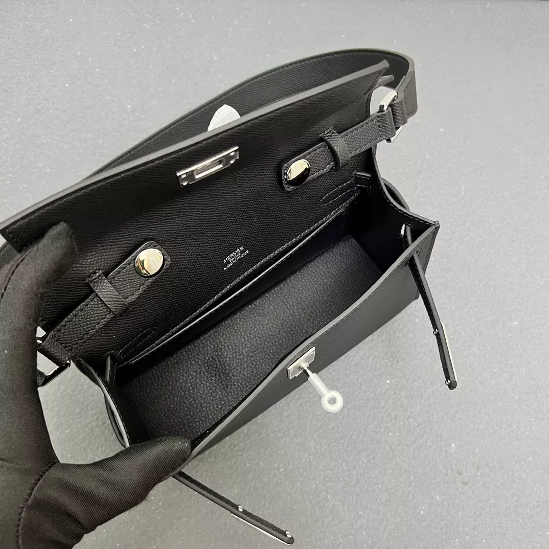 Hermes AAA Quality Messenger Bags For Women Trendsetting 8529