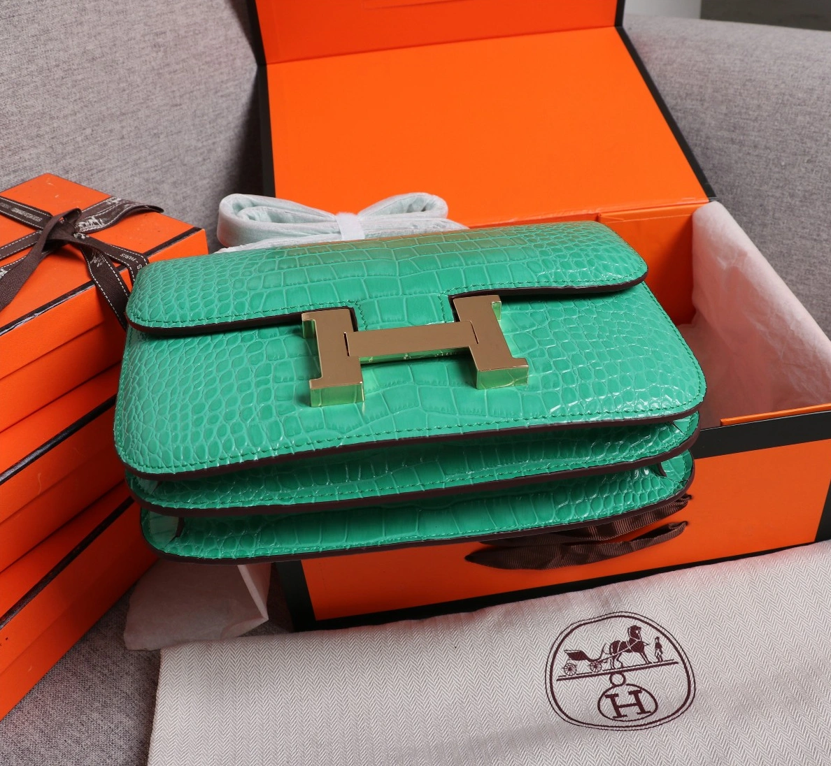 Hermes AAA Quality Messenger Bags For Women Versatile 9054