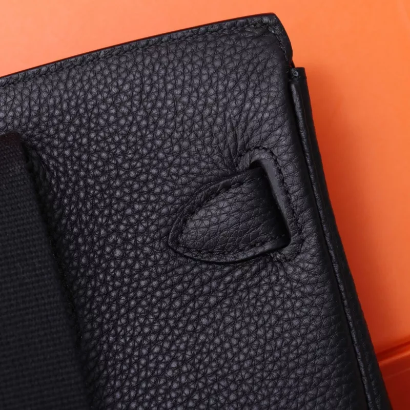 Hermes AAA Quality Messenger Bags In Black For Unisex SportInspired 627
