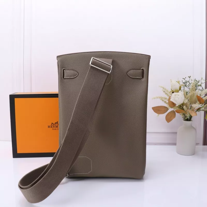 Hermes AAA Quality Messenger Bags In Coffee For Unisex Bold 2121