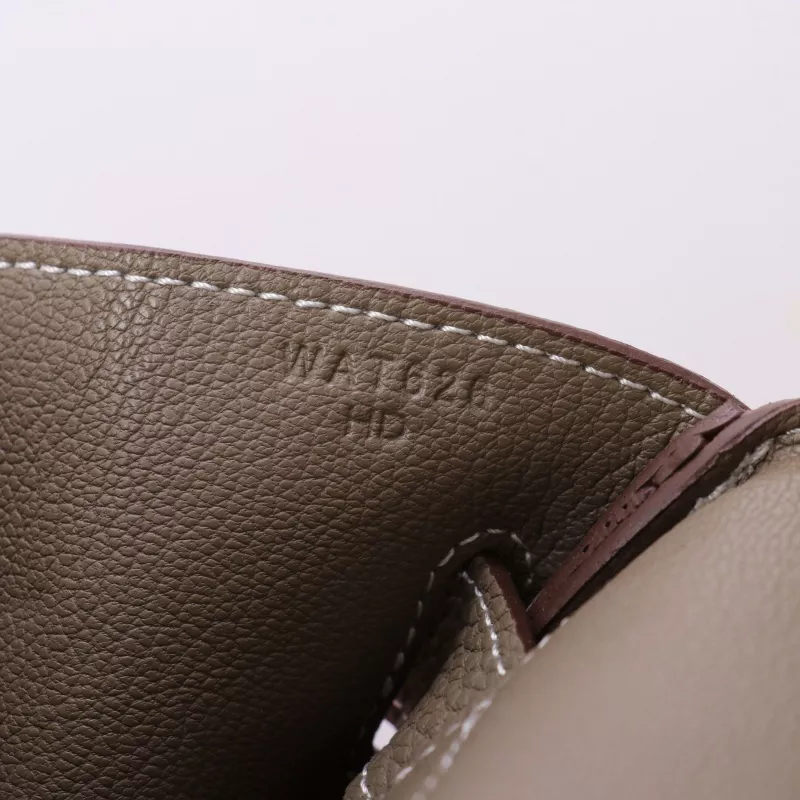 Hermes AAA Quality Messenger Bags In Coffee For Unisex Bold 2121