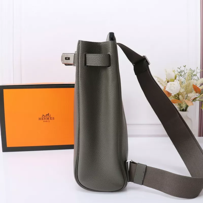Hermes AAA Quality Messenger Bags In Gray For Unisex Trendsetting 3728