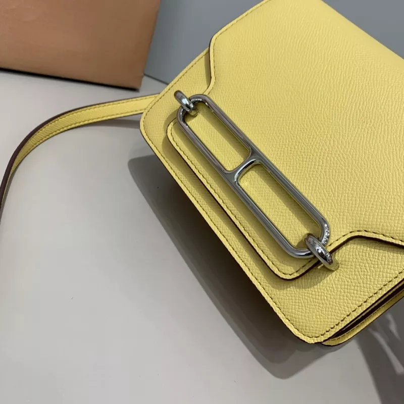 Hermes AAA Quality Messenger Bags In Silver For Women GoodFit 9568