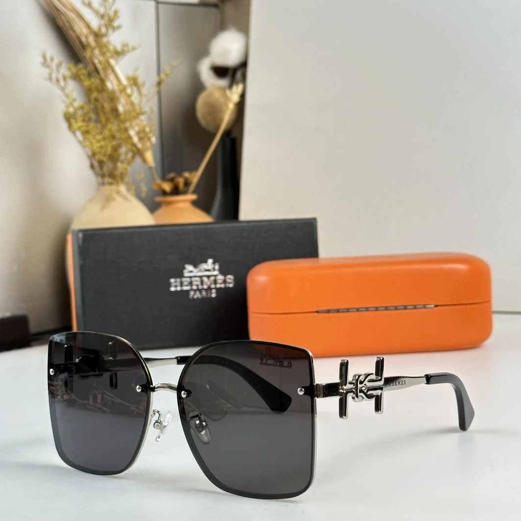 Hermes AAA Quality Sunglasses Compact 352