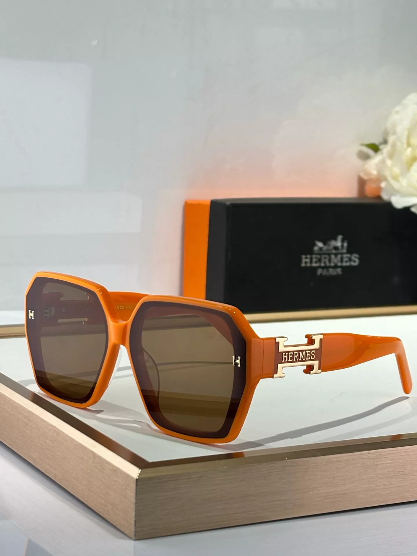Hermes AAA Quality Sunglasses UrbanStyle 1732