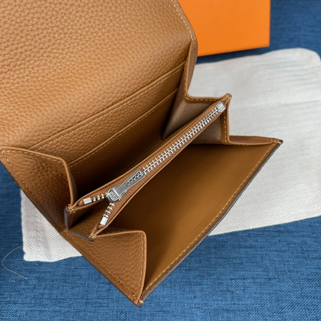 Hermes AAA Quality Wallets For Women Bold 6150