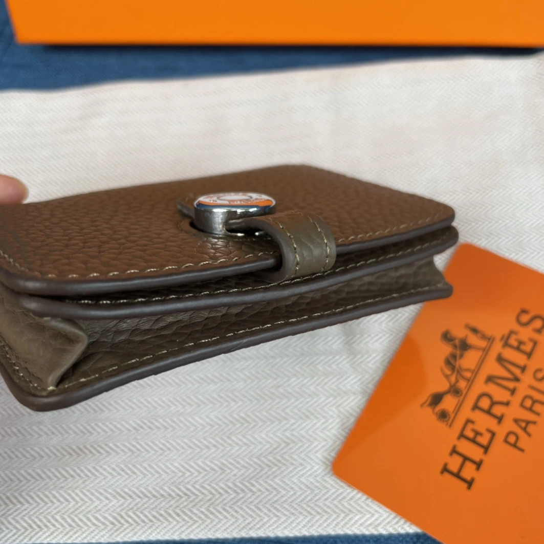 Hermes AAA Quality Wallets For Women Durable 4531