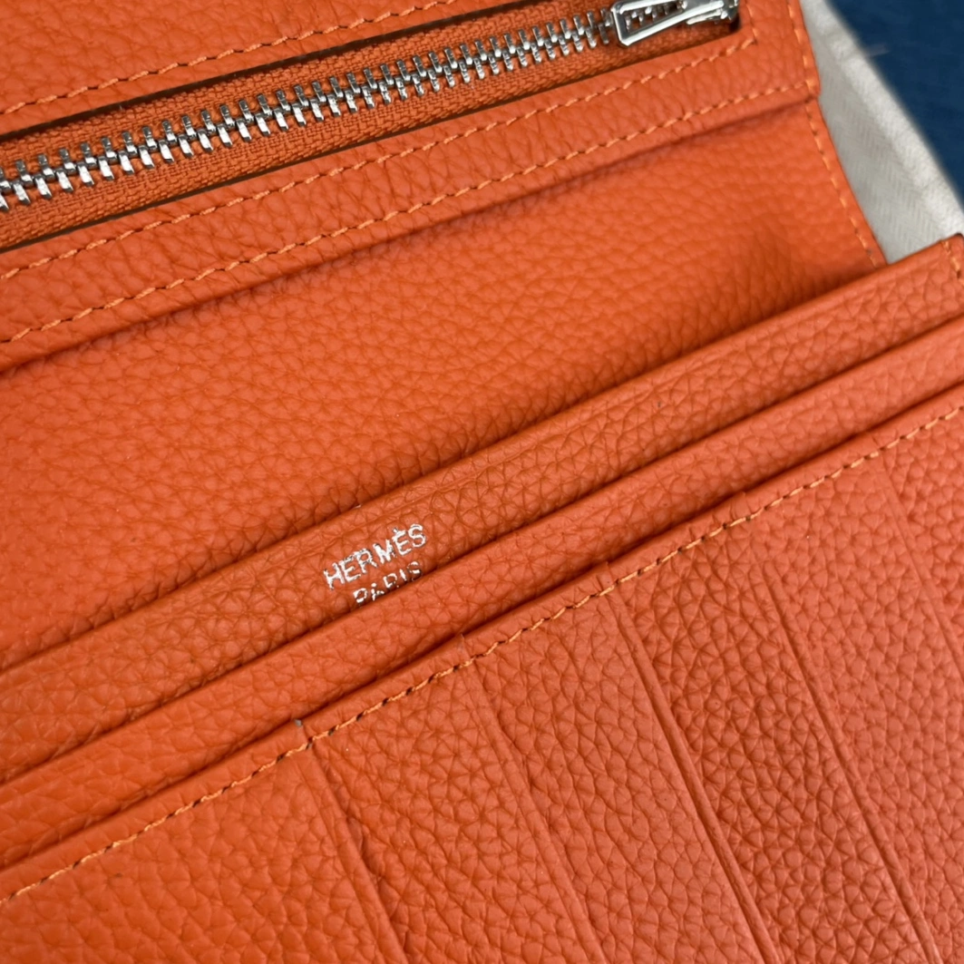 Hermes AAA Quality Wallets For Women Elegant 1682