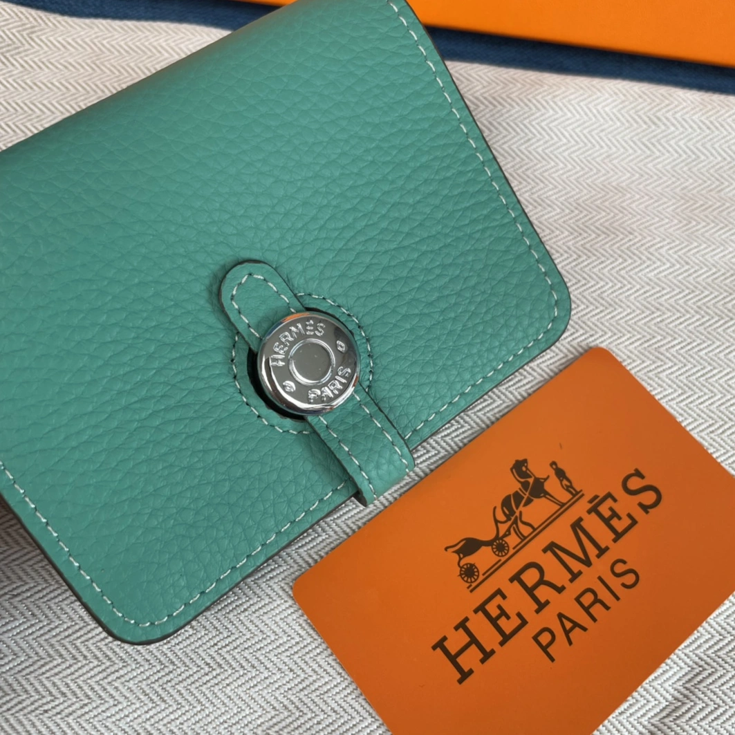 Hermes AAA Quality Wallets For Women Flexible 6041