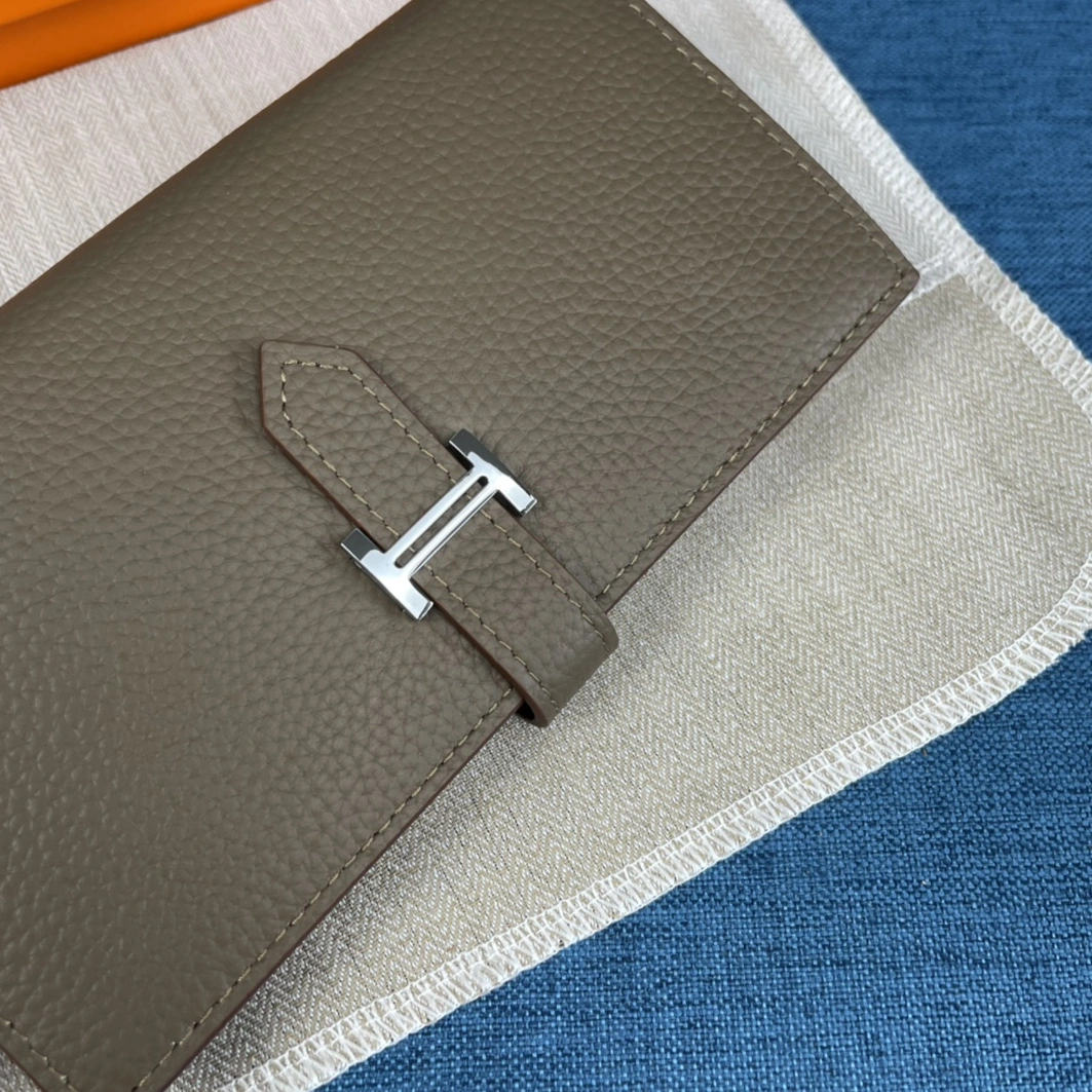 Hermes AAA Quality Wallets For Women ModernLook 4266