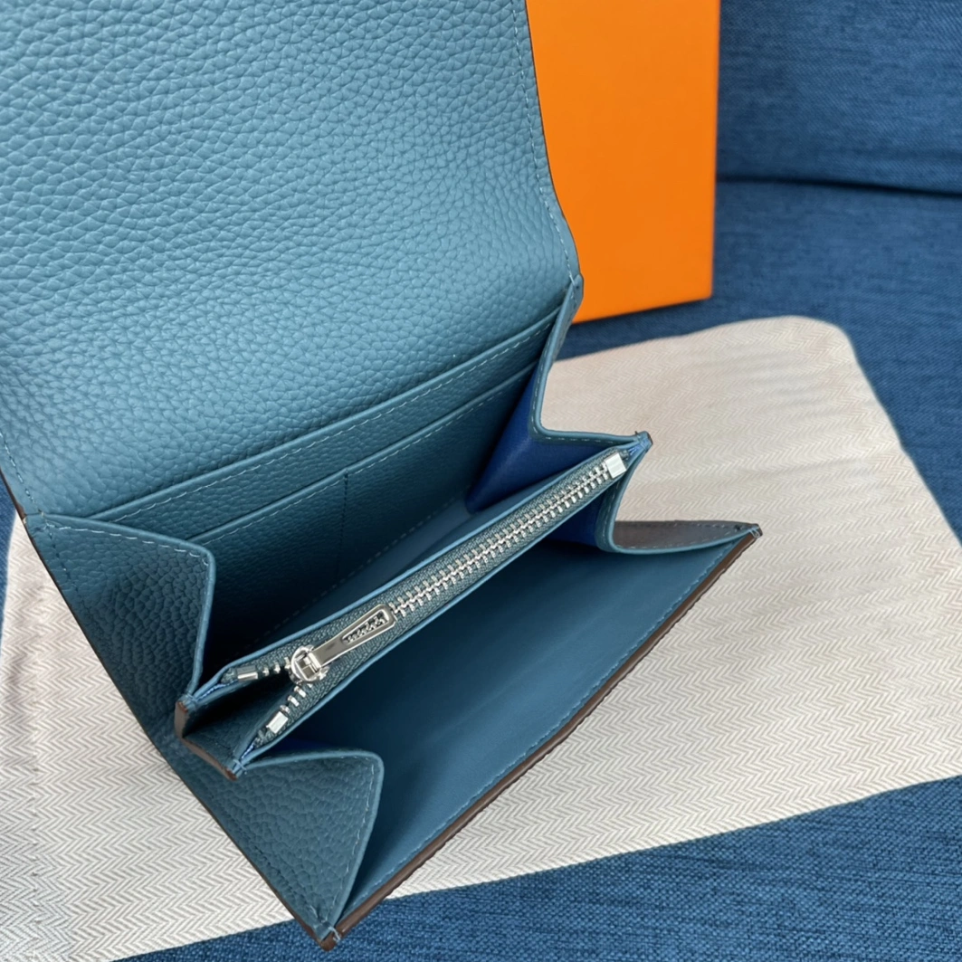 Hermes AAA Quality Wallets For Women Practical 6171