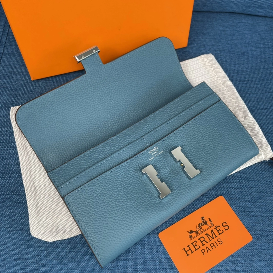 Hermes AAA Quality Wallets For Women Stylish 3389