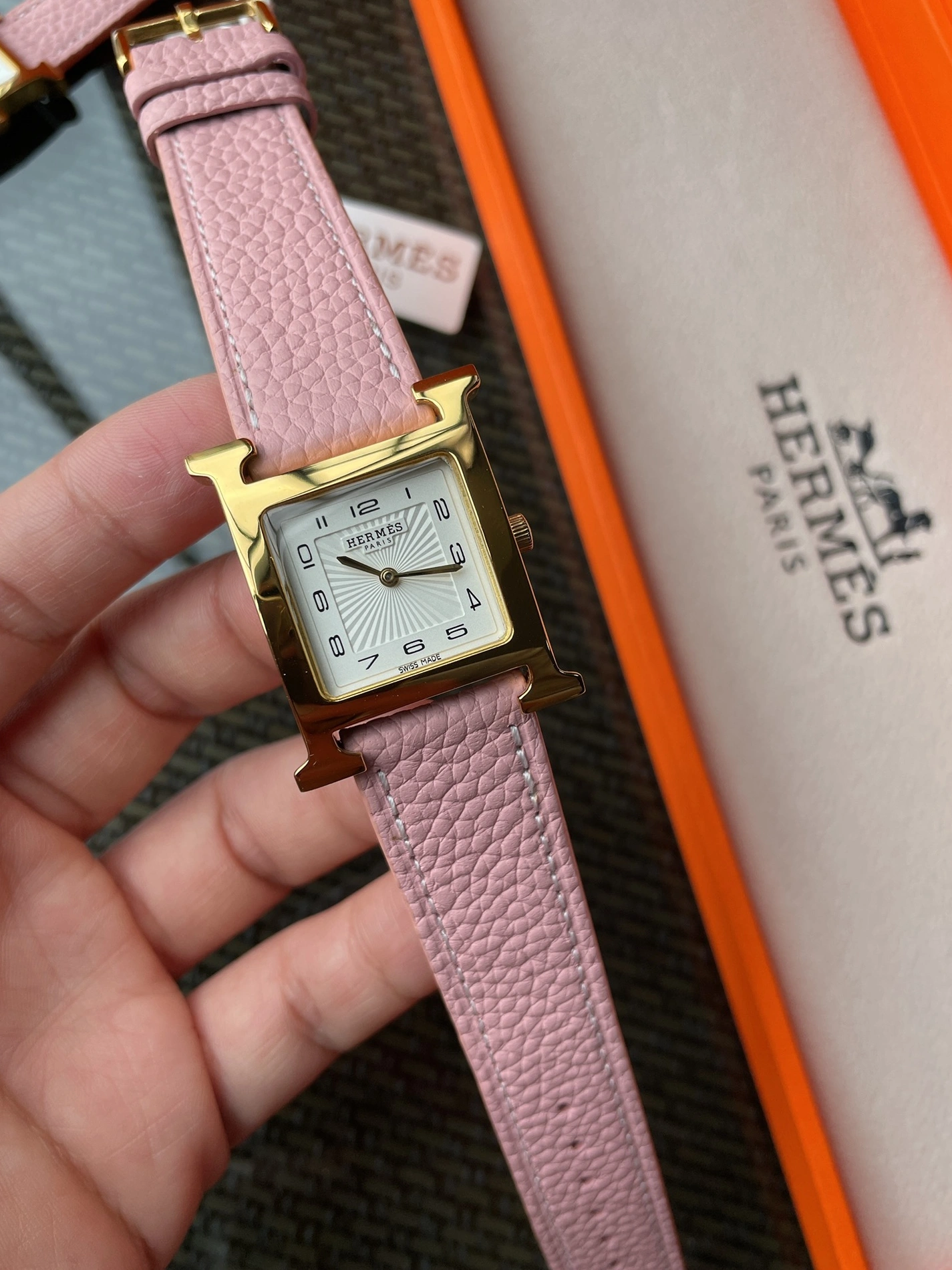 Hermes AAA Quality Watches For Unisex Vibrant 7578
