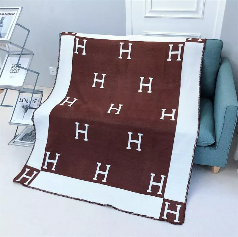 Hermes Blanket Refined 6277