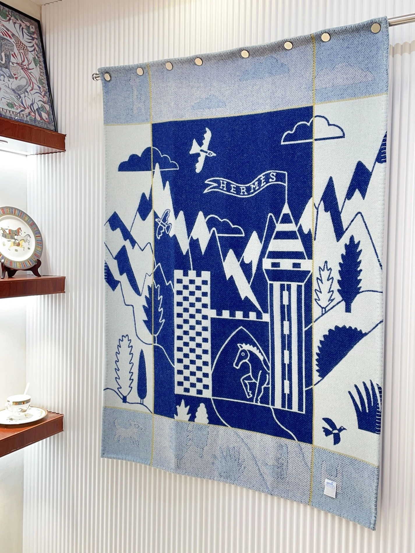 Hermes Blanket Versatile 4931