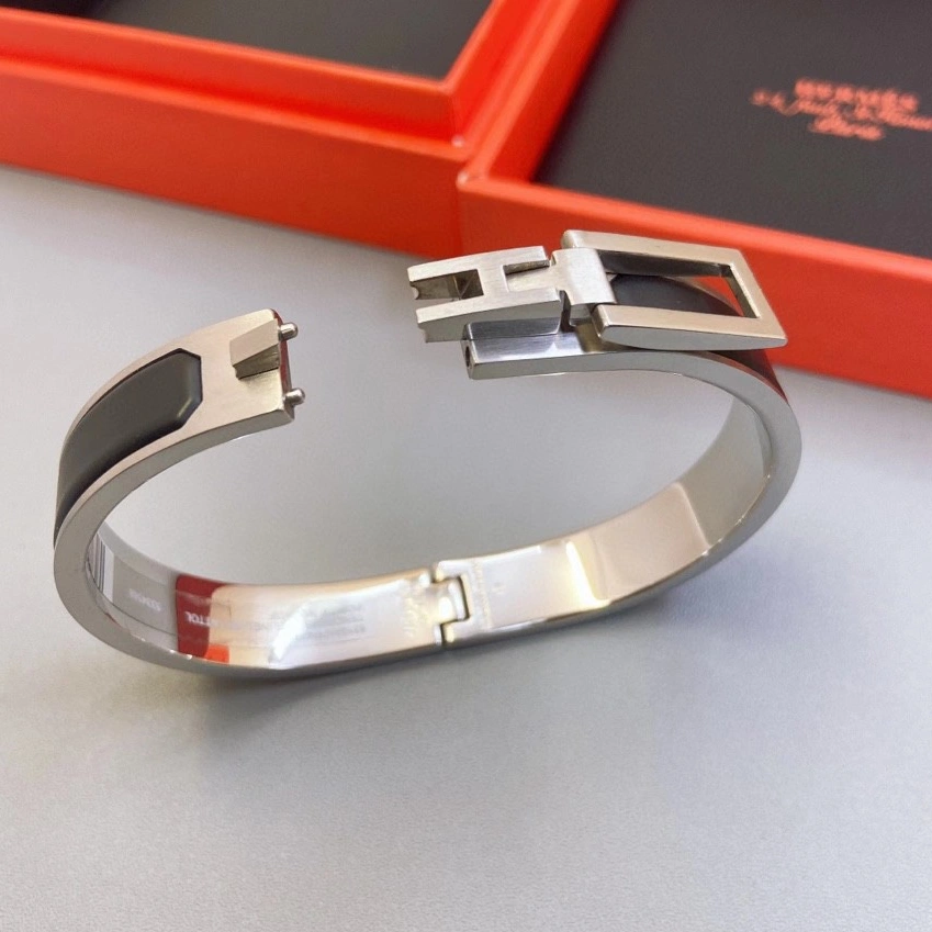 Hermes Bracelets Refined 9964