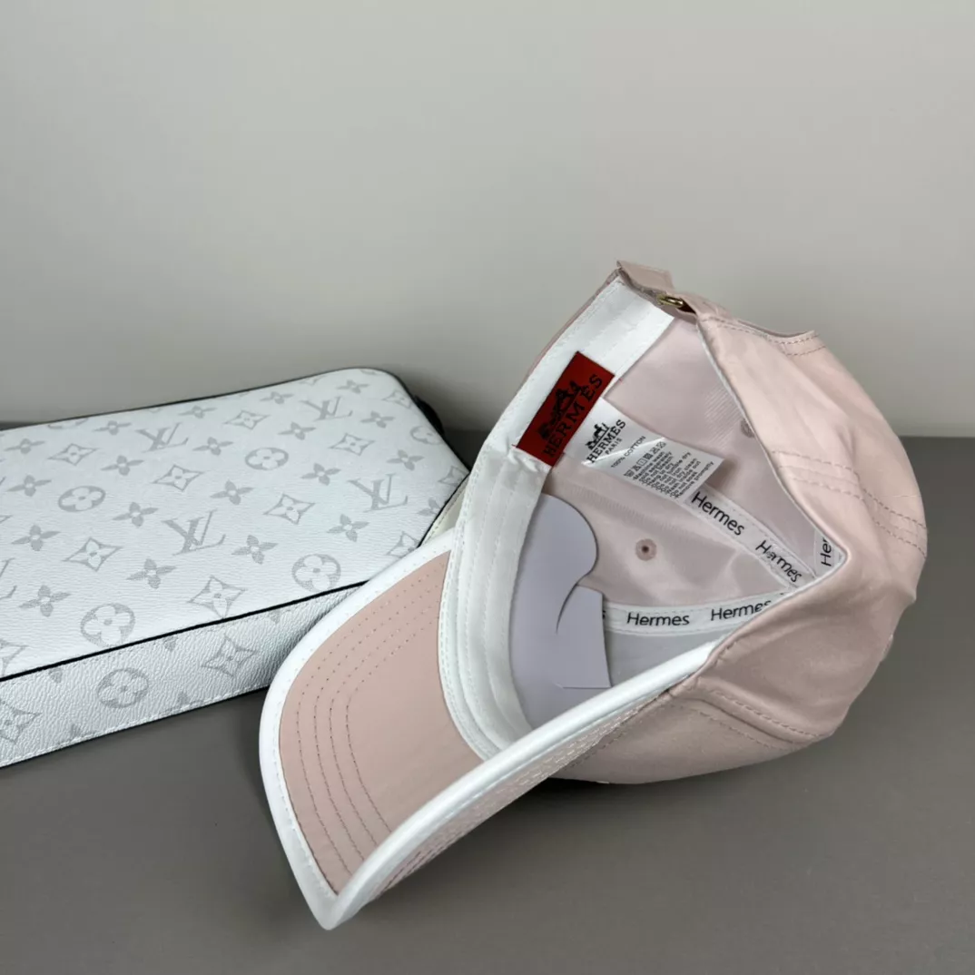 Hermes Caps AllSeason 8586