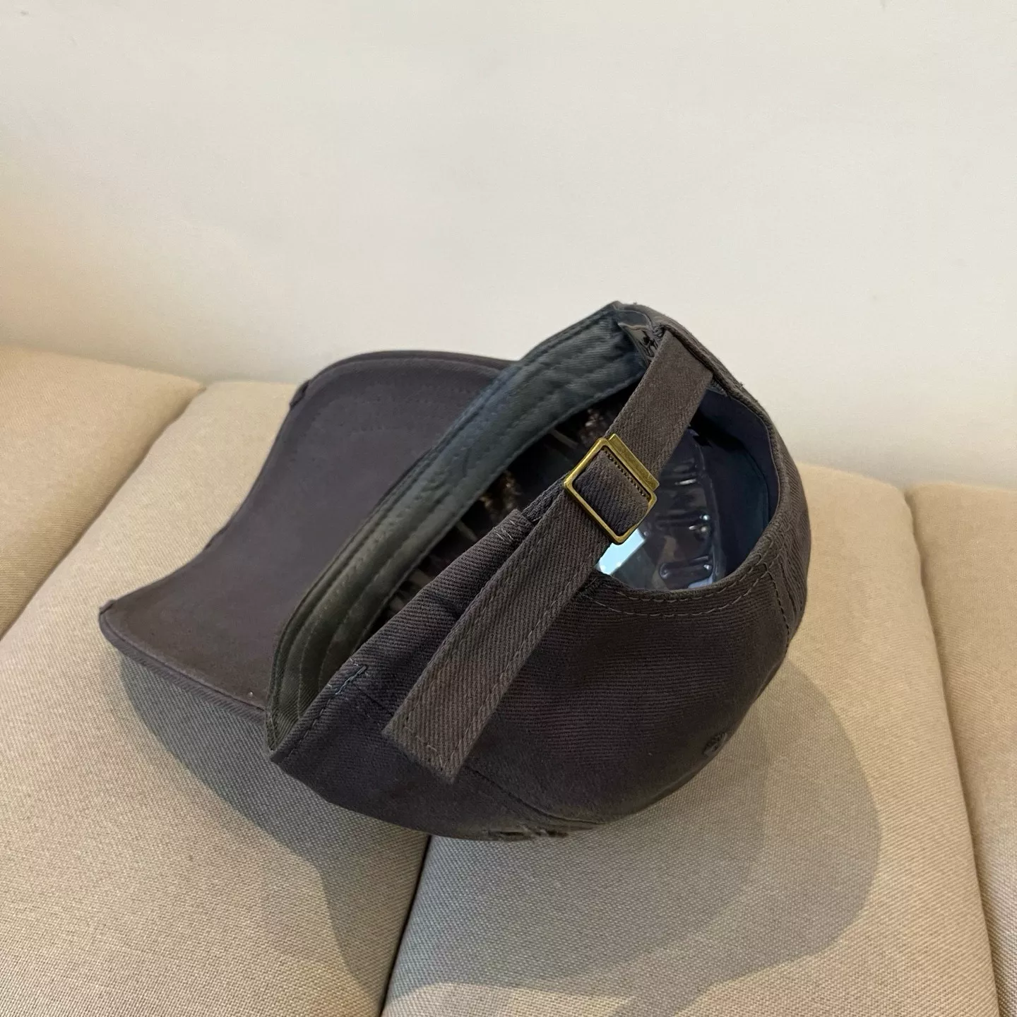 Hermes Caps Versatile 2989