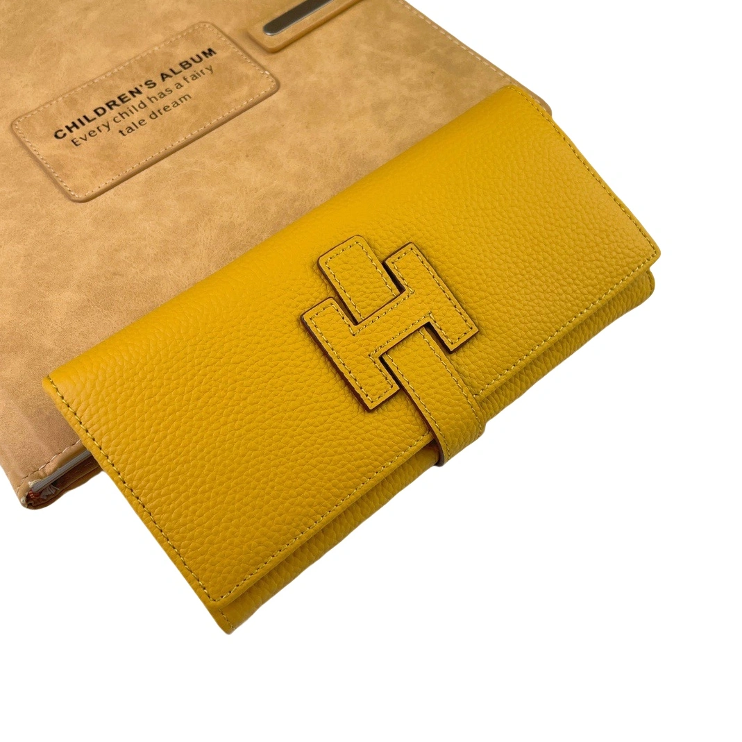 Hermes Card Case For Women Functional 842