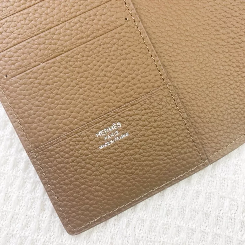 Hermes Card Case WellDesigned 3000
