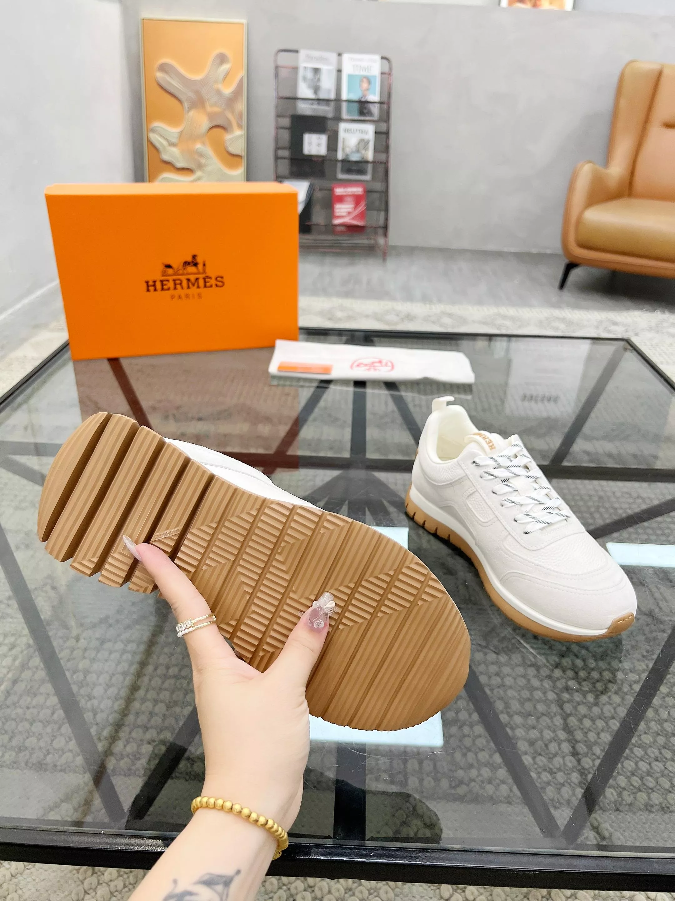 Hermes Casual Shoes For Men AllSeason 2556