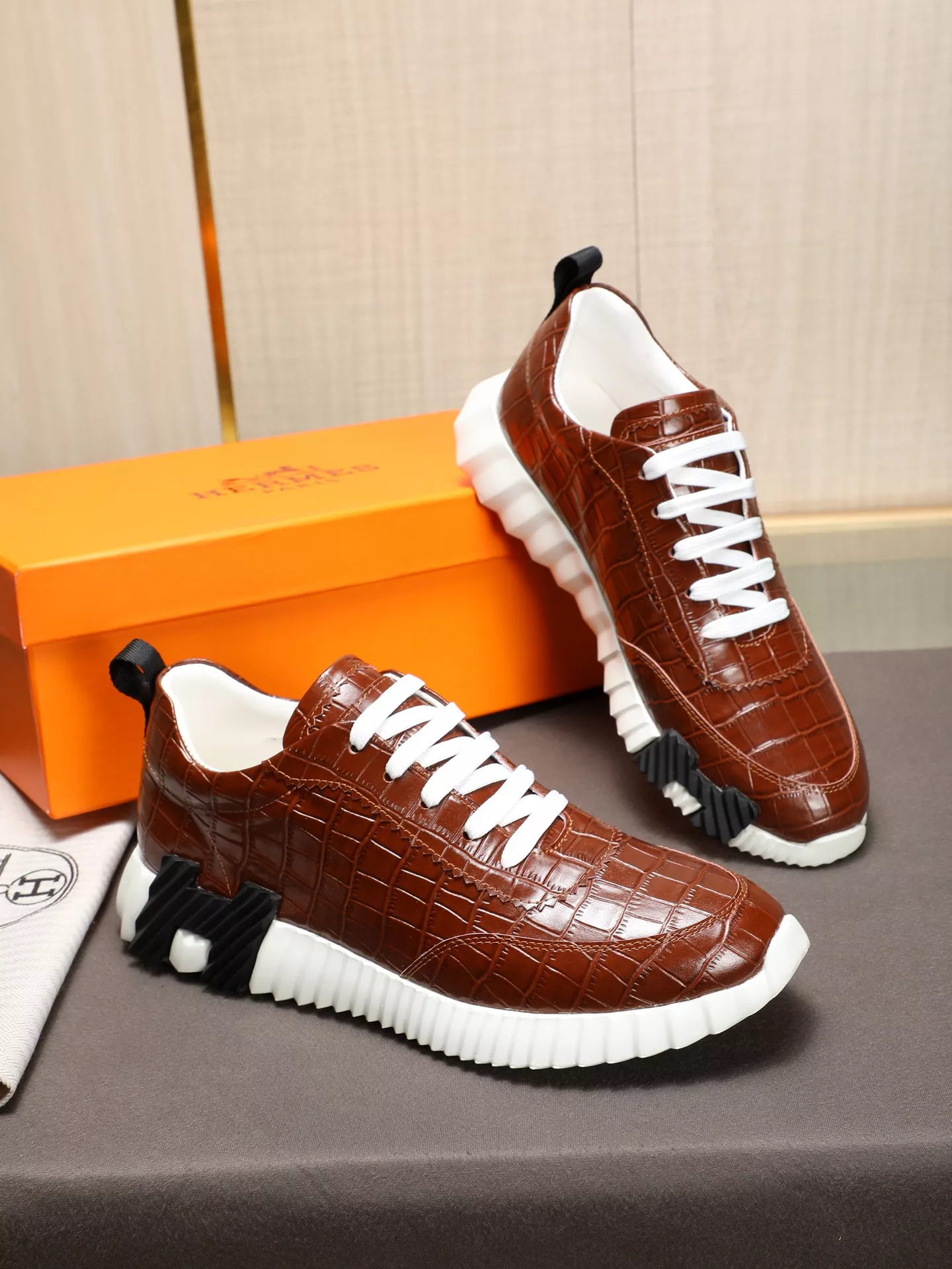 Hermes Casual Shoes For Men Durable 1076