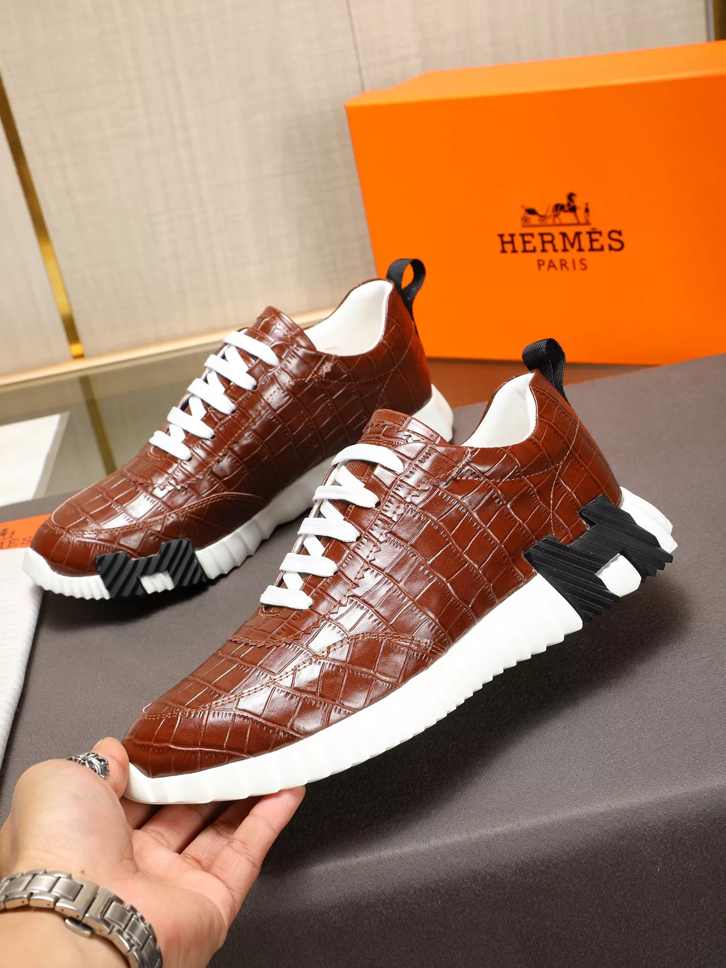 Hermes Casual Shoes For Men Durable 1076