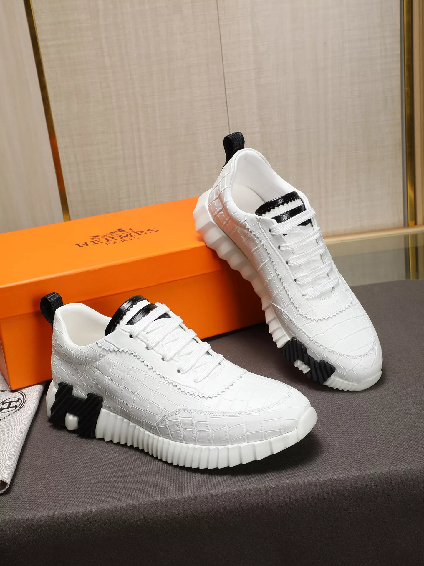 Hermes Casual Shoes For Men Durable 4662