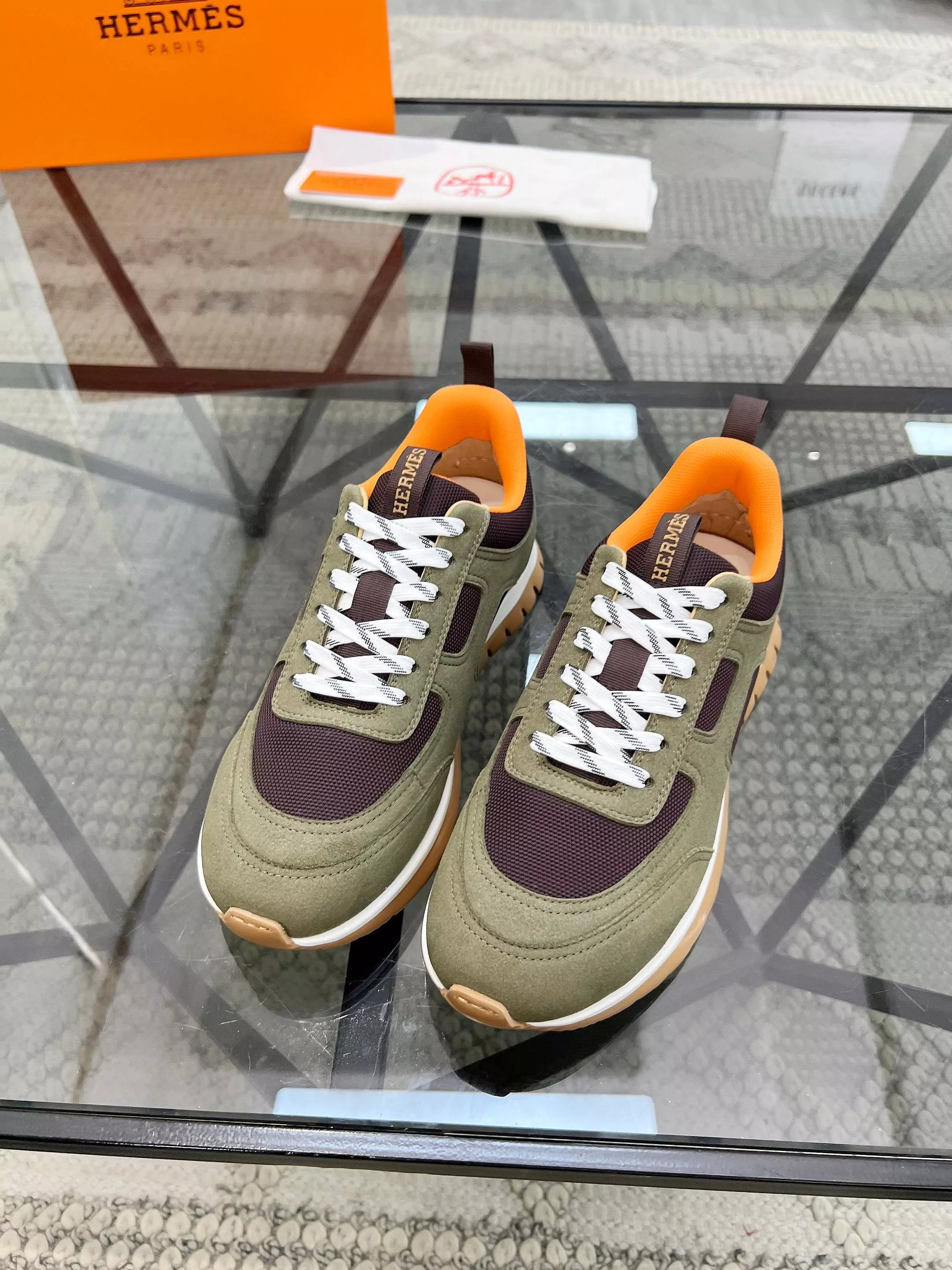 Hermes Casual Shoes For Men Fashionable 8400