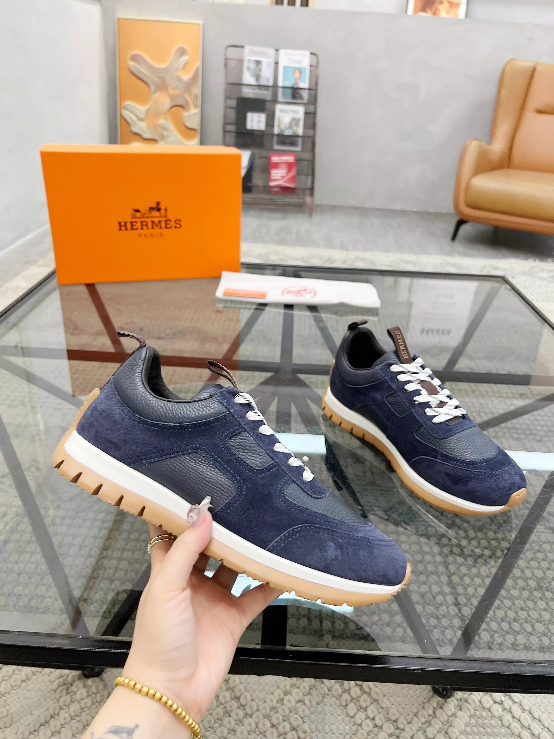 Hermes Casual Shoes For Men Flexible 3546