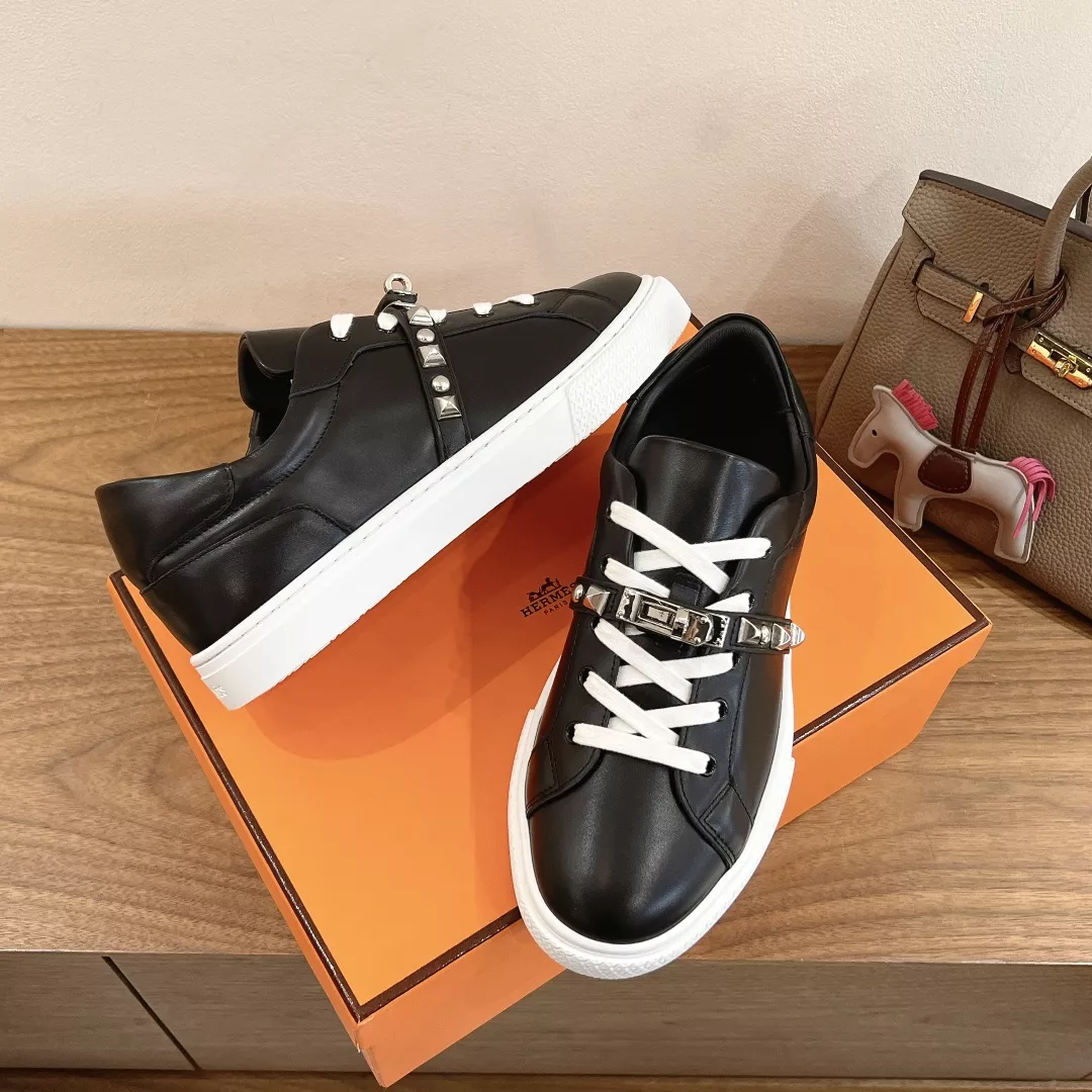 Hermes Casual Shoes For Men GoodFit 3270