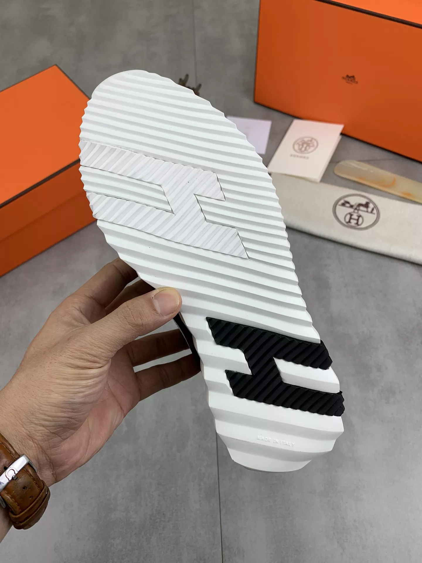 Hermes Casual Shoes For Men Modern 2131