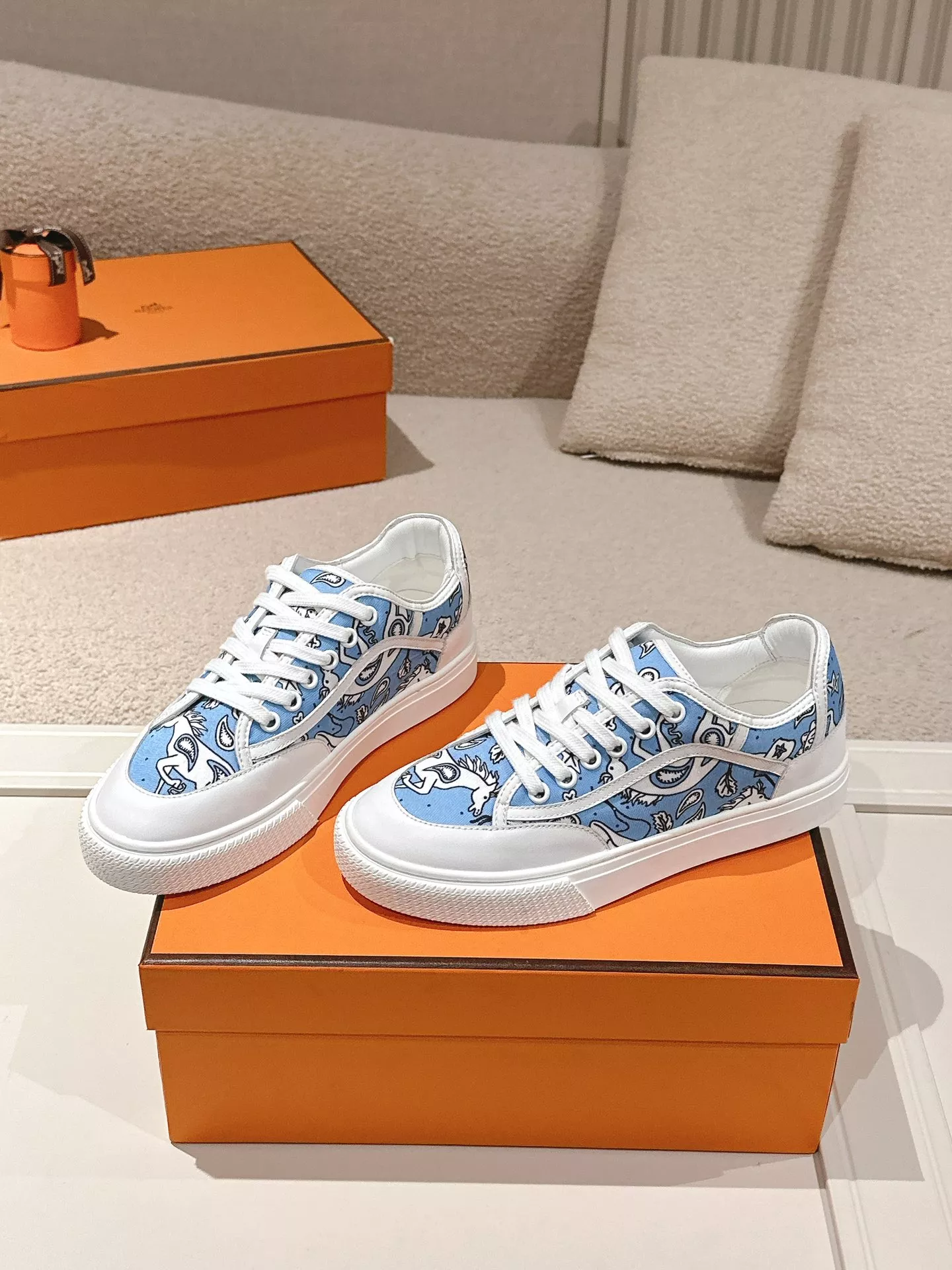 Hermes Casual Shoes For Women Durable 8592