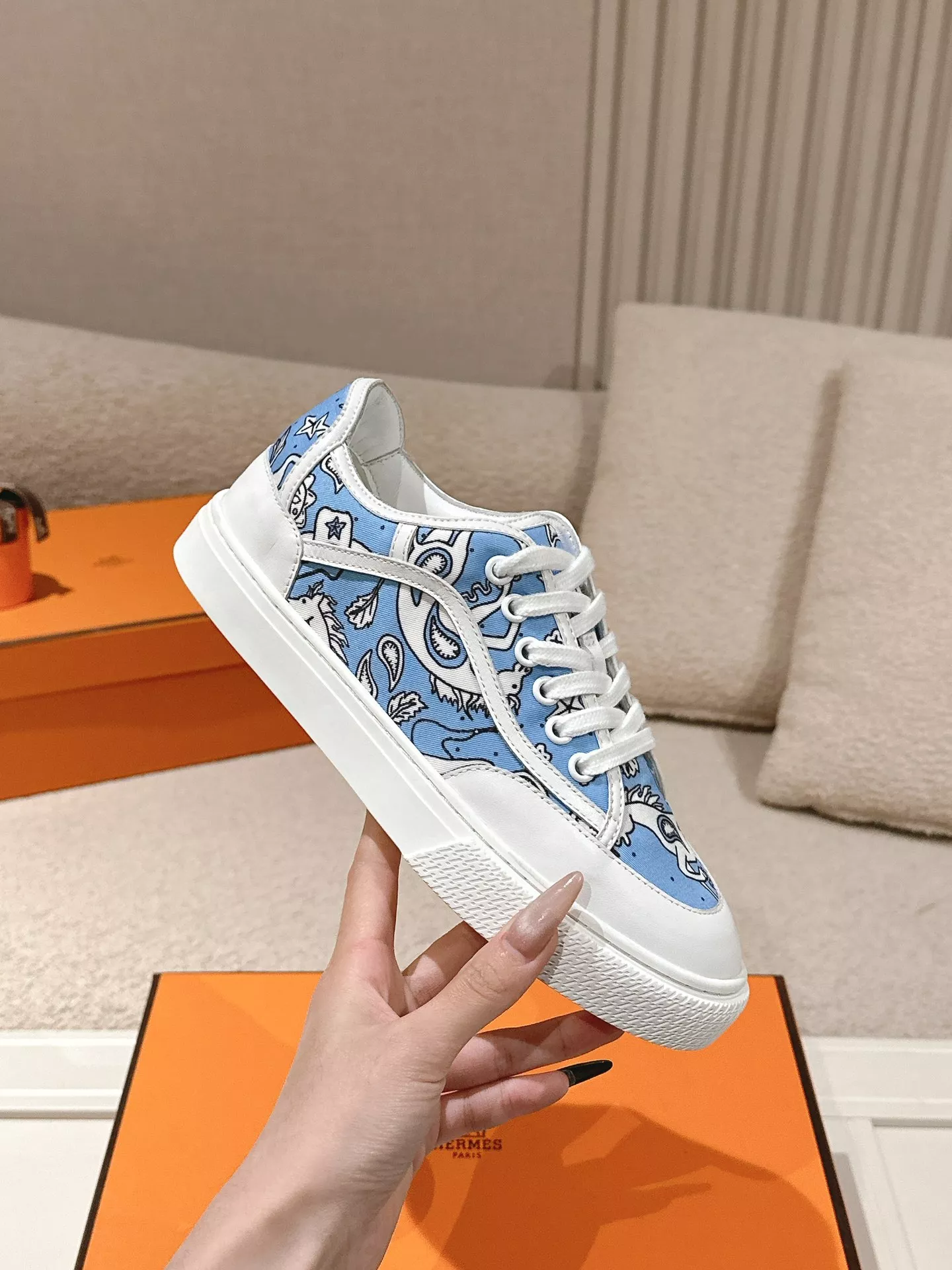 Hermes Casual Shoes For Women Durable 8592