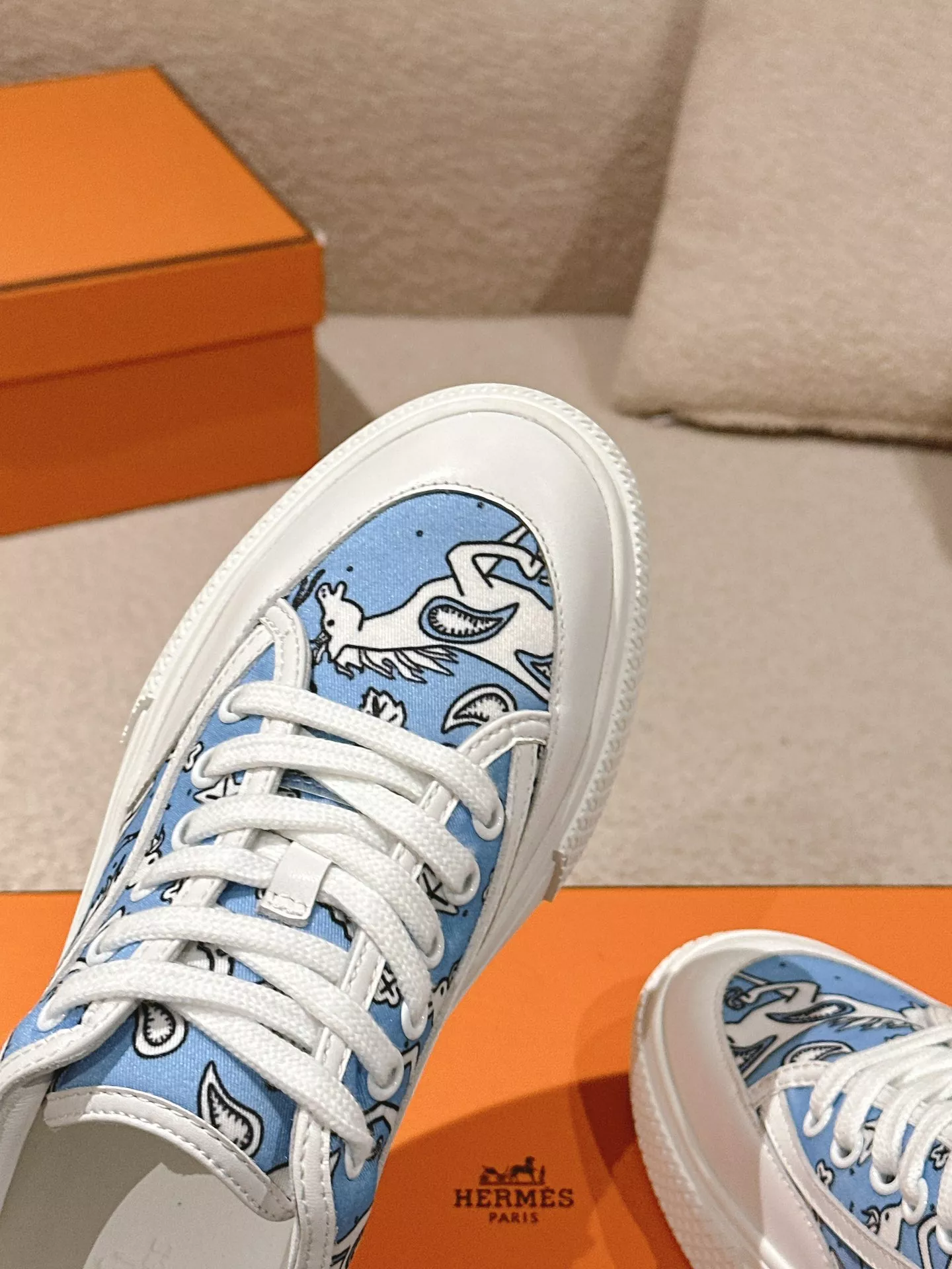 Hermes Casual Shoes For Women Durable 8592