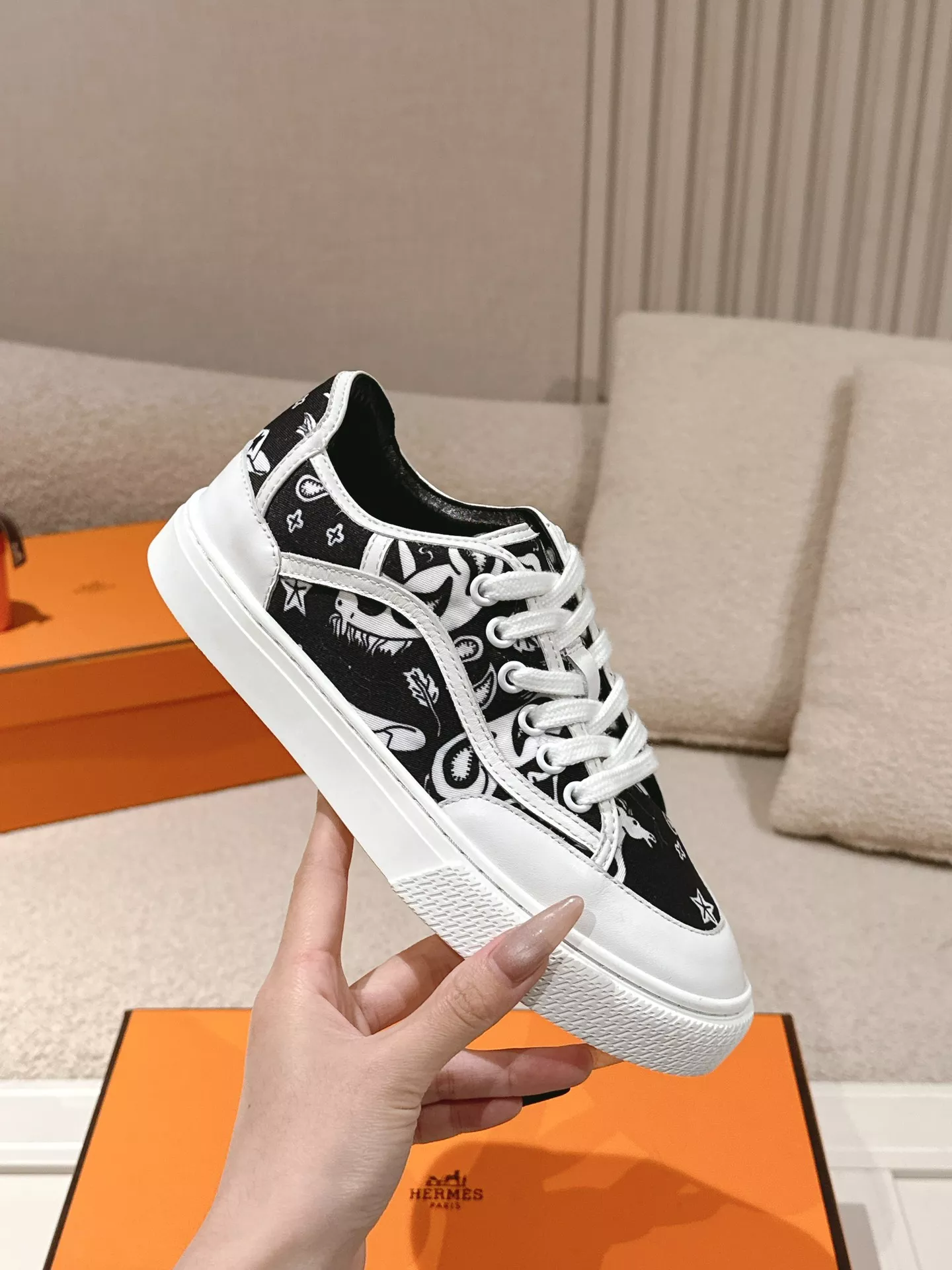 Hermes Casual Shoes For Women GoAnywhere 966