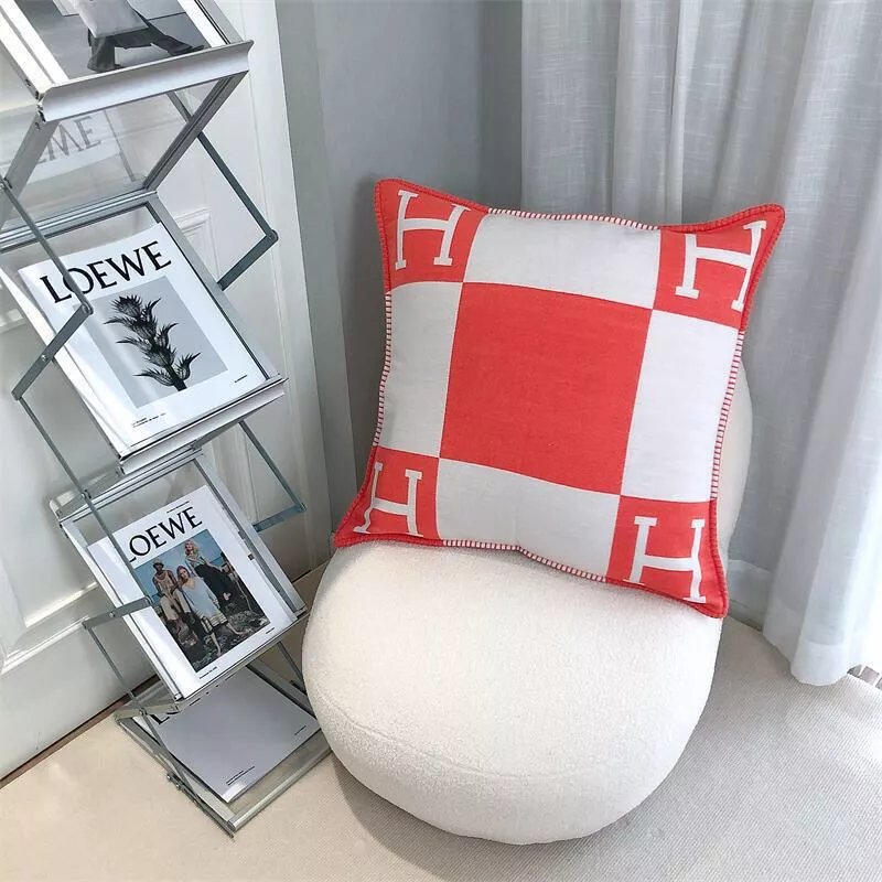 Hermes Cushion GoAnywhere 6502
