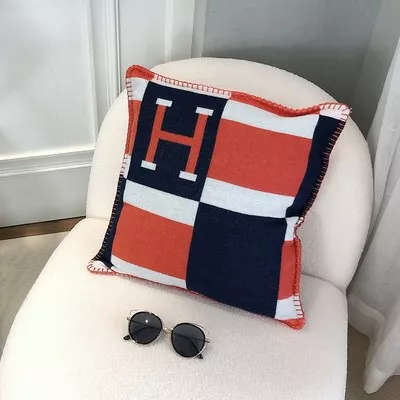 Hermes Cushion Sophisticated 1713